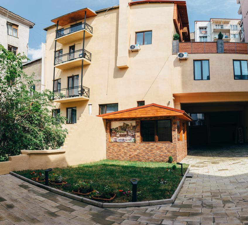 Apartment Georgia Τυφλίδα Εξωτερικό φωτογραφία